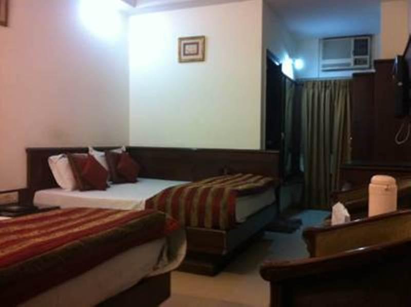 Hotel Chanchal Deluxe New Delhi Rum bild